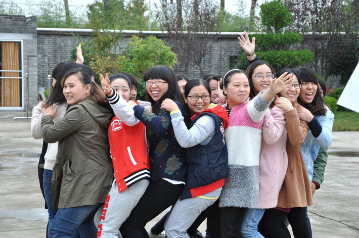 熱烈慶祝鹽城思科2014年Q3季度優(yōu)秀員工表彰大會圓滿舉行！