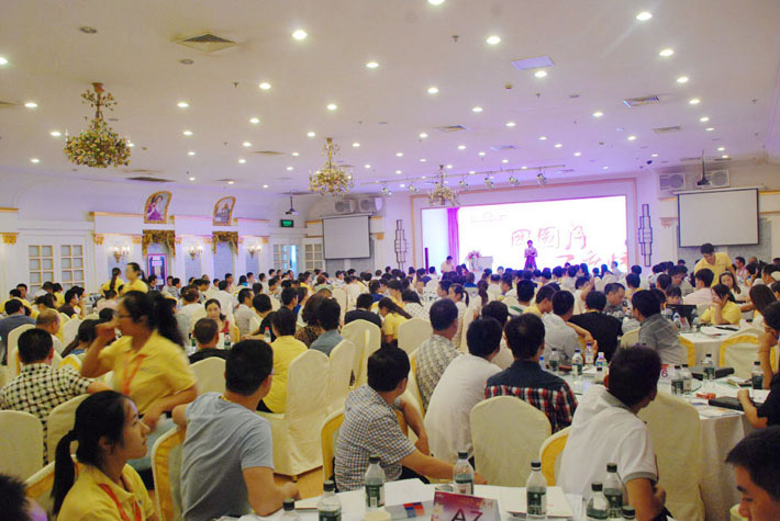 團(tuán)圓月，百度情——2014年百度推廣中秋答謝會活動報(bào)道